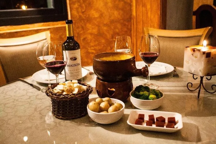Foto: Restaurante Maison De La Fondue via Google Maps.
